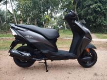 https://riyasewana.com/uploads/honda-dio-29944496704.jpg