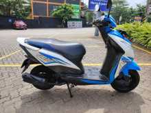 https://riyasewana.com/uploads/honda-dio-301109314613.jpg