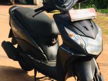 Honda DIO 2017 Motorbike