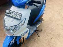 https://riyasewana.com/uploads/honda-dio-3012333422453.jpg