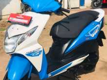 Honda DIO 2017 Motorbike