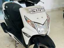 Honda DIO 2015 Motorbike