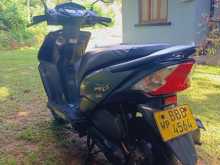 https://riyasewana.com/uploads/honda-dio-301246471206.jpg