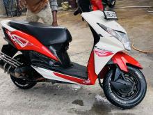 Honda DIO 2016 Motorbike