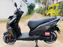 https://riyasewana.com/uploads/honda-dio-3015245522213.jpg