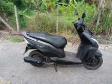 https://riyasewana.com/uploads/honda-dio-301632274263.jpg