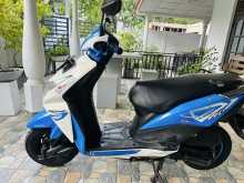 https://riyasewana.com/uploads/honda-dio-3021103622923.jpg