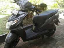 https://riyasewana.com/uploads/honda-dio-3021373613422.jpg