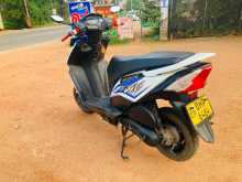 https://riyasewana.com/uploads/honda-dio-30635524952.jpg