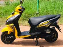 https://riyasewana.com/uploads/honda-dio-30924491583.jpg