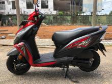 https://riyasewana.com/uploads/honda-dio-31025238555.jpg