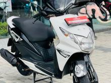 Honda DIO 2017 Motorbike