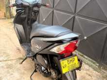 https://riyasewana.com/uploads/honda-dio-311474913763.jpg