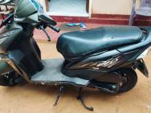https://riyasewana.com/uploads/honda-dio-311632504203.jpg