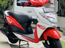 https://riyasewana.com/uploads/honda-dio-312015122232.jpg