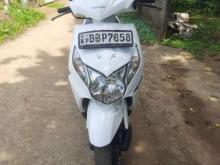 https://riyasewana.com/uploads/honda-dio-31235454992100.jpg
