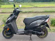 https://riyasewana.com/uploads/honda-dio-31400813823.jpg