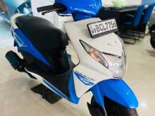 https://riyasewana.com/uploads/honda-dio-31428371832.jpg