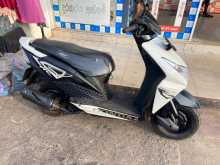 https://riyasewana.com/uploads/honda-dio-31510521933.jpg