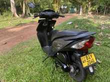 https://riyasewana.com/uploads/honda-dio-318400322423.jpg