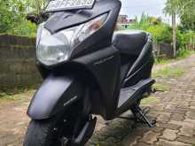 https://riyasewana.com/uploads/honda-dio-318561213622.jpg
