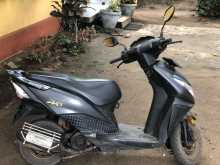 https://riyasewana.com/uploads/honda-dio-32018544552.jpg