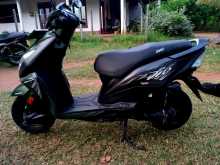 https://riyasewana.com/uploads/honda-dio-320440513304.jpg