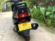 https://riyasewana.com/uploads/honda-dio-321291613583.jpg