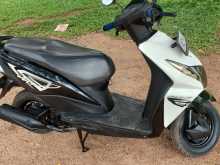 https://riyasewana.com/uploads/honda-dio-35380613263.jpg