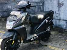 https://riyasewana.com/uploads/honda-dio-36313822412.jpg