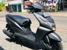 https://riyasewana.com/uploads/honda-dio-38135913644.jpg