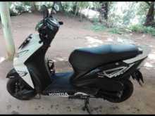 https://riyasewana.com/uploads/honda-dio-3814074252.jpg