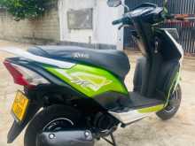 https://riyasewana.com/uploads/honda-dio-3858351575.jpg