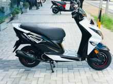 https://riyasewana.com/uploads/honda-dio-3947441933.jpg