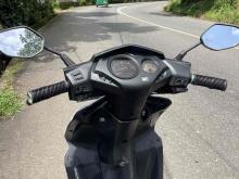 https://riyasewana.com/uploads/honda-dio-410433924421.jpg