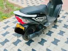 https://riyasewana.com/uploads/honda-dio-410581613453.jpg