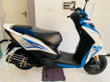 https://riyasewana.com/uploads/honda-dio-412410213352.jpg