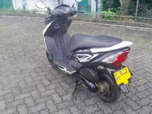 https://riyasewana.com/uploads/honda-dio-41305566514.jpg