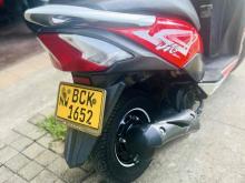 https://riyasewana.com/uploads/honda-dio-413204424271.jpg