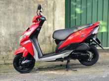 https://riyasewana.com/uploads/honda-dio-41354384693.jpg