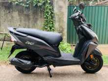 https://riyasewana.com/uploads/honda-dio-415512022102.jpg
