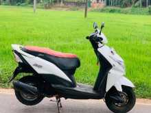 https://riyasewana.com/uploads/honda-dio-41641024422.jpg