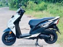 https://riyasewana.com/uploads/honda-dio-417383714004.jpg