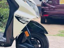 https://riyasewana.com/uploads/honda-dio-417385924122.jpg