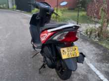 https://riyasewana.com/uploads/honda-dio-418563613102.jpg