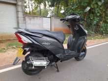 https://riyasewana.com/uploads/honda-dio-42017324172.jpg