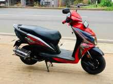 https://riyasewana.com/uploads/honda-dio-421142222872.jpg
