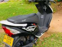 https://riyasewana.com/uploads/honda-dio-4745385003.jpg
