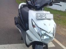https://riyasewana.com/uploads/honda-dio-4815306864.jpg