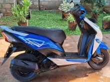 https://riyasewana.com/uploads/honda-dio-4917324303.jpg